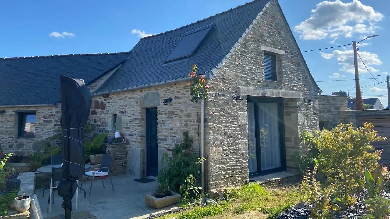 Bed & Breakfast L'Ardoisiere, Maison D'Hotes Et D'Amis Locquirec France