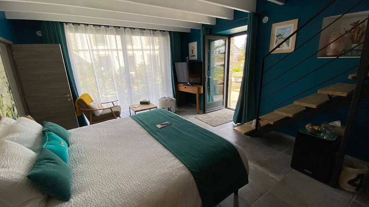 Bed & Breakfast L'Ardoisiere, Maison D'Hotes Et D'Amis Locquirec